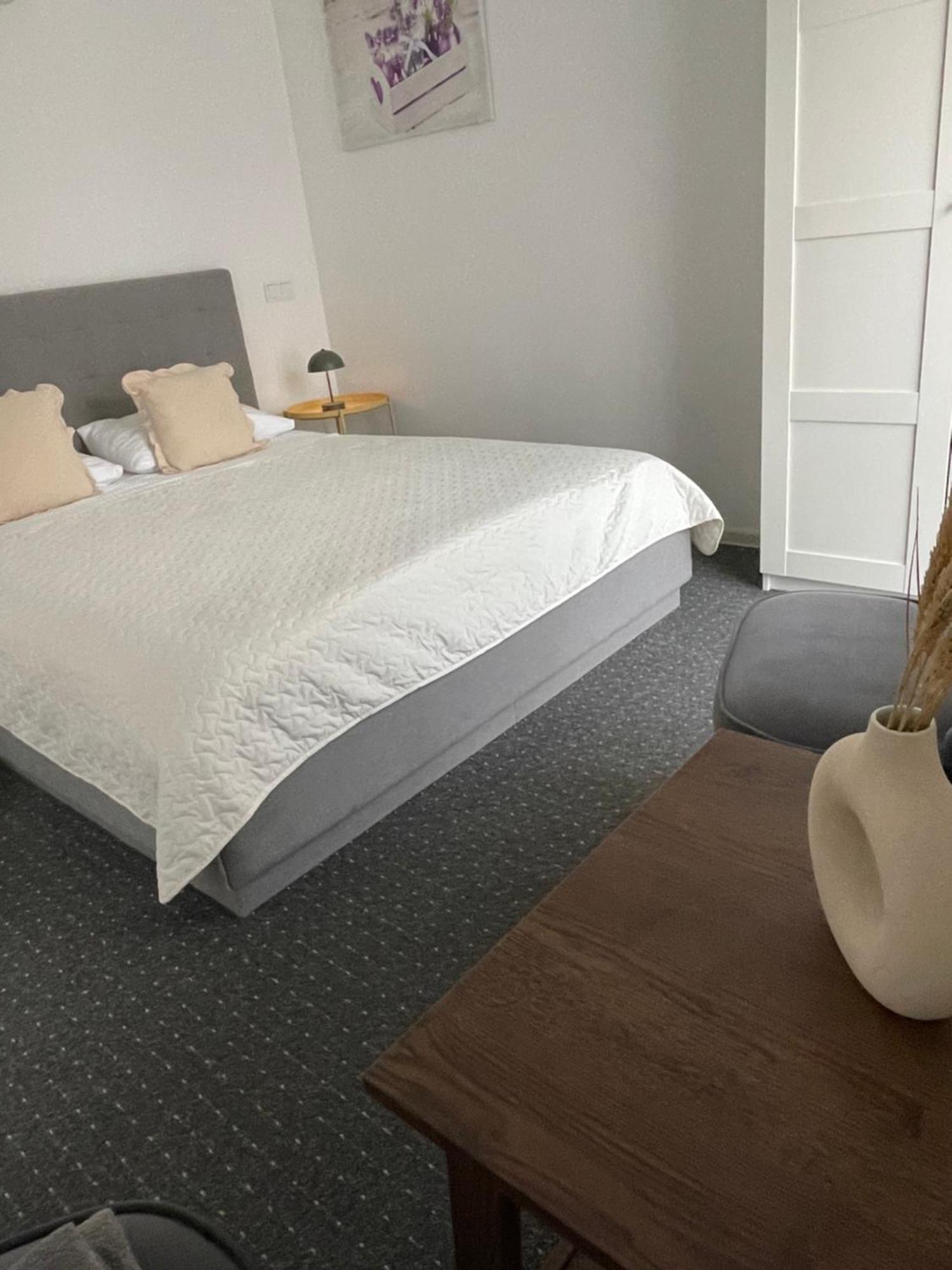 Izabeles Apartamentai Palanga Exteriör bild